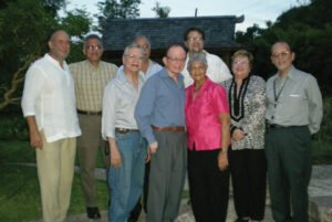 Dr. Fernando López Malpica, Dr. Ray Rodríguez, Dr. Ángel Rivera, Dr. Moreno, Dr. Carlos López Almodóvar, Dr. Rafael Zaragoza Urdaz, Dra. Carmen Acantilado, Dra. Rita Díaz, Dr. Luis Torres Vera.